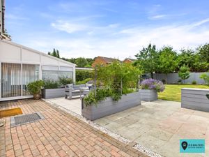 Garden - click for photo gallery